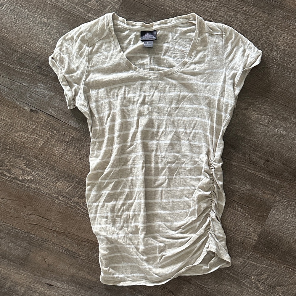 Oh Baby by Motherhood Cream Striped Short Sleeve Top